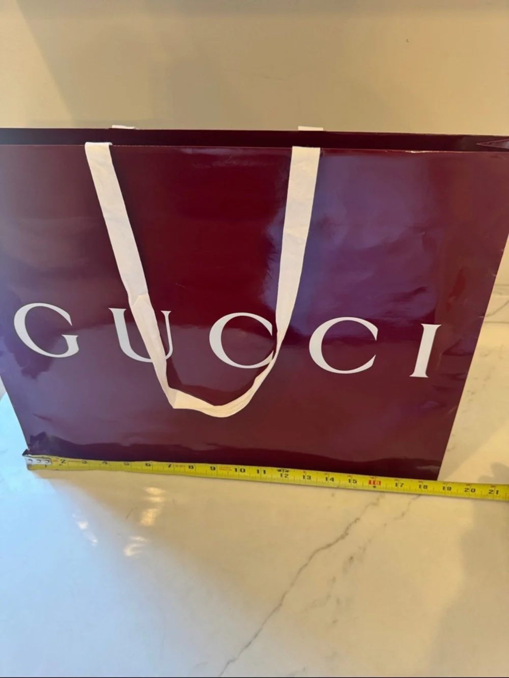 Gucci Glossy Wine Red Logo shopping Bag 19x15x2